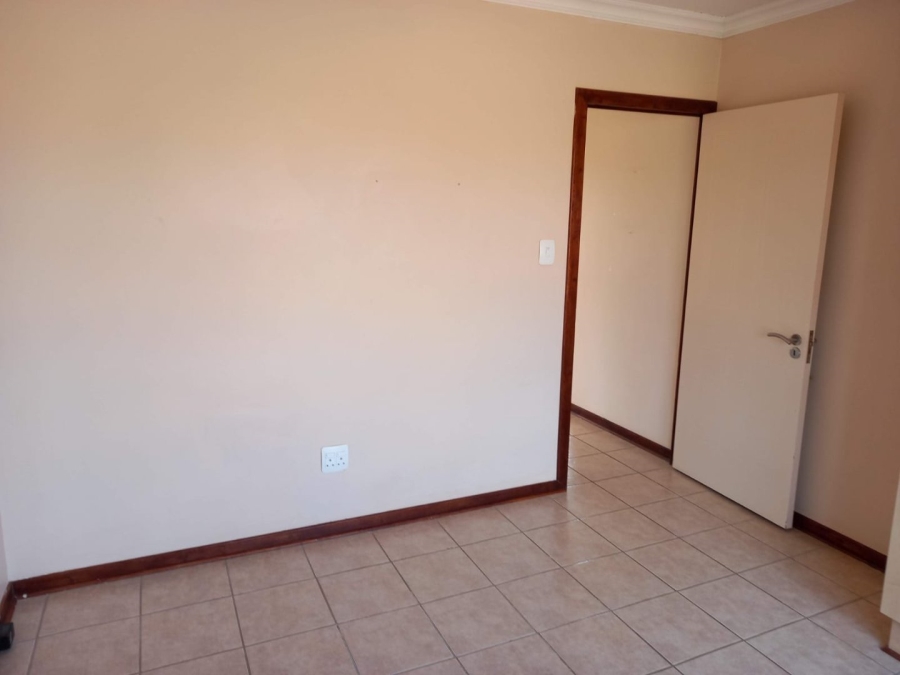 2 Bedroom Property for Sale in Lilyvale S H Free State